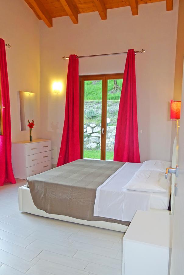 Appartamenti Villa Vagne By Gardadomusmea Tremosine Екстериор снимка